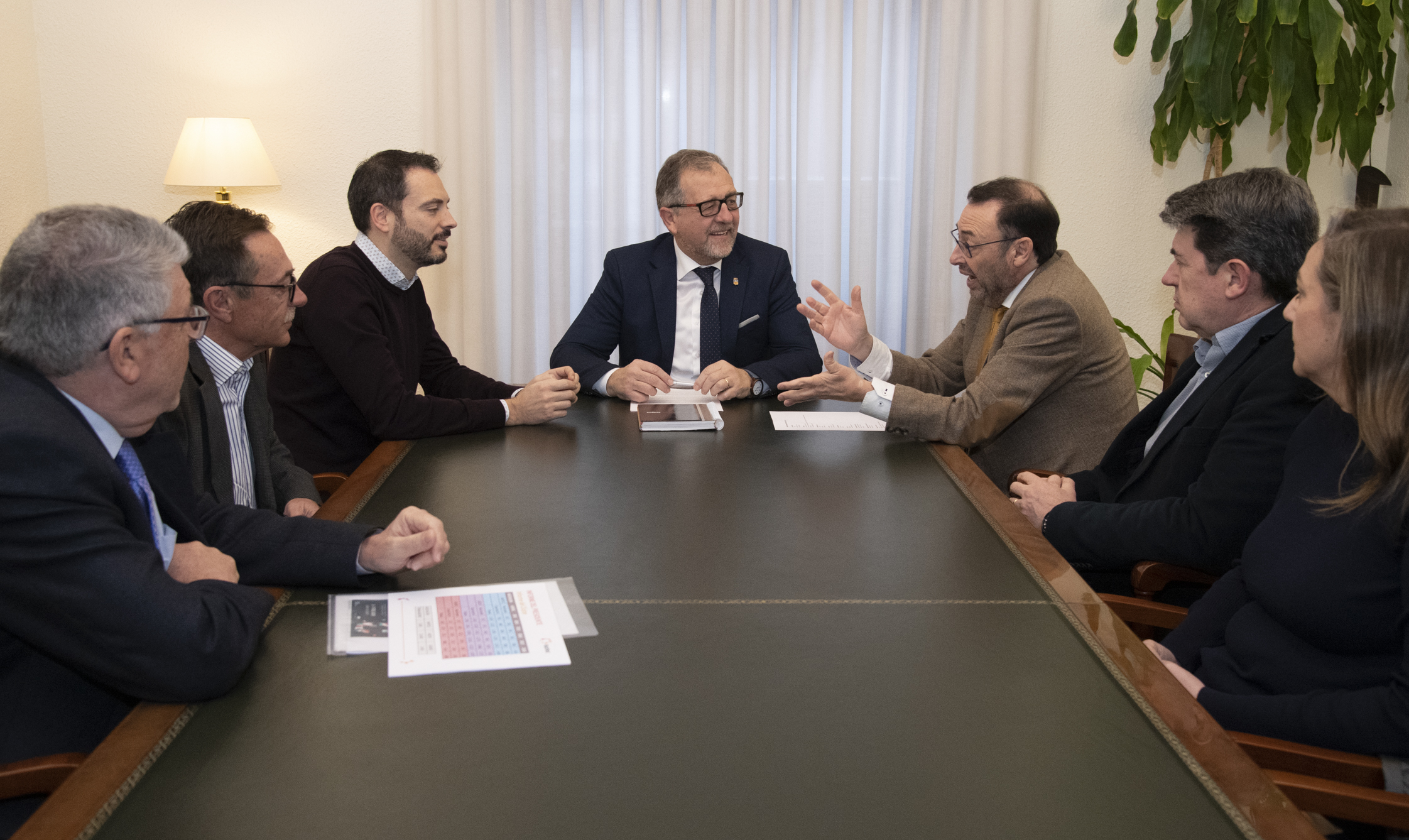 Martí y Asebec instan a prestigiar la FP y superar la falta de personal cualificado en el clúster azulejero