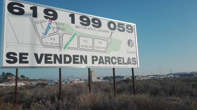 Integra2 se une a Mercadona en el Pla de l'Espartal y fondos logísticos se interesan por el suelo