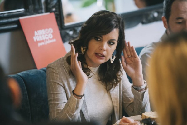 Sandra Gómez: 