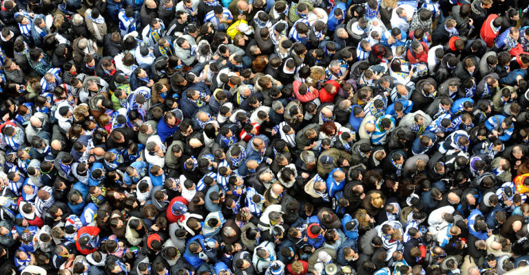 La Comunitat roza los cinco millones de habitantes, tras crecer un 0'48 % la población