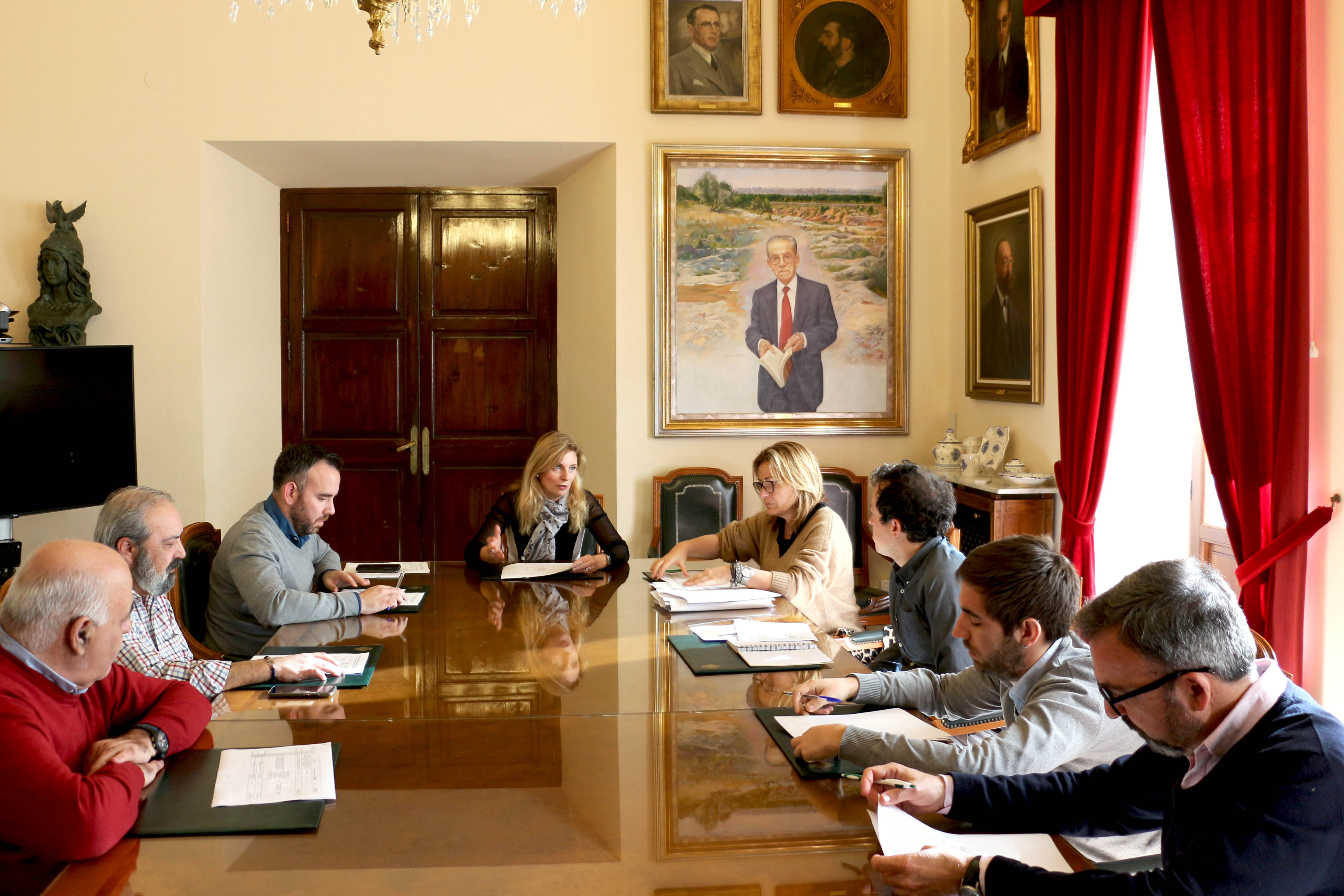 El Fadrell apuesta por reducir los reconocimientos extrajudiciales de crédito en la gestión municipal