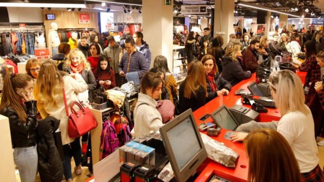 El PSOE pide fórmulas para impulsar el comercio de los barrios de Murcia tras unas 