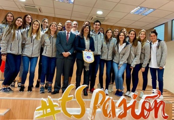 La selección femenina de waterpolo acude al Europeo 