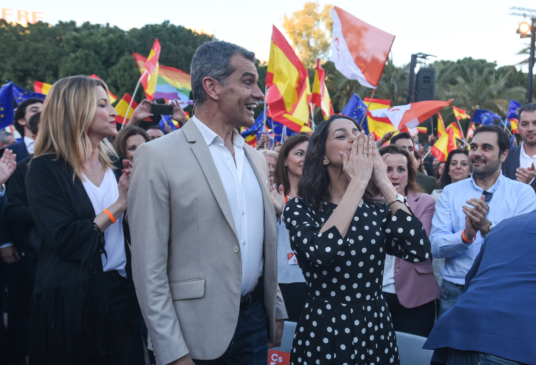 Toni Cantó e Inés Arrimadas juntos en un mitin en València. Foto: EDUARDO MANZANA - 