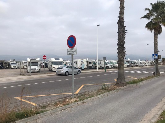 Cs quiere conocer cuánto dinero pierde Castelló por no cobrar el estacionamiento de autocaravanas