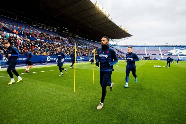 
El Levante firma su tercera mejor primera vuelta en Primera