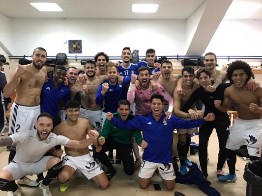 El Cartagena es el campeón de invierno más sólido de Segunda B y el sorprendente Yeclano es segundo