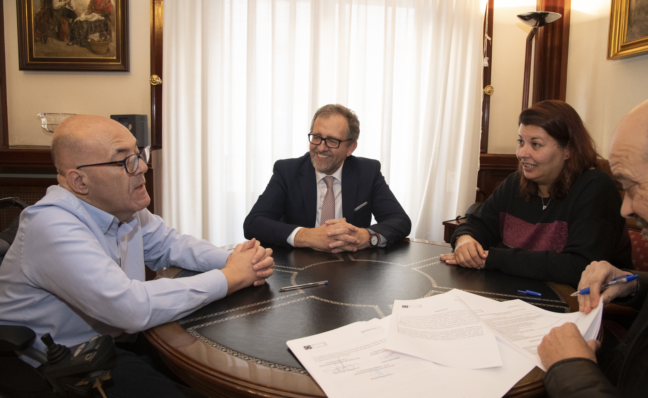 Diputación aprueba un convenio con Cocemfe para abrir una clínica de atención integral en Castelló