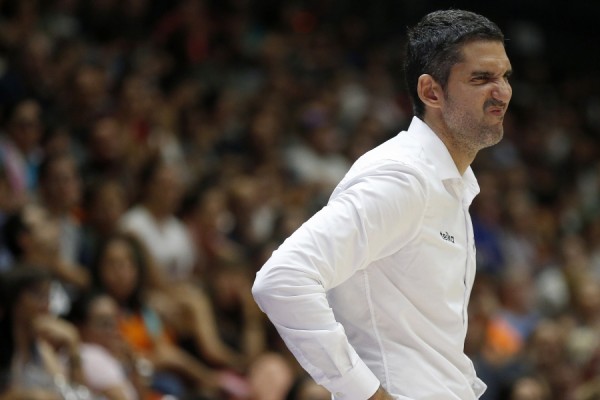 Rubén Burgos: 