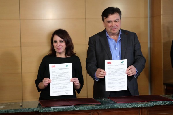 El PSOE cierra con el BNG un acuerdo que garantiza su voto a favor en la investidura