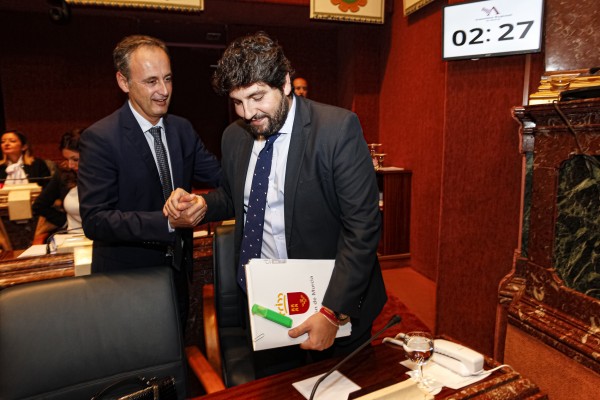 Hacienda desconfía de que Montero relaje el déficit y le pide que reforme el sistema de financiación