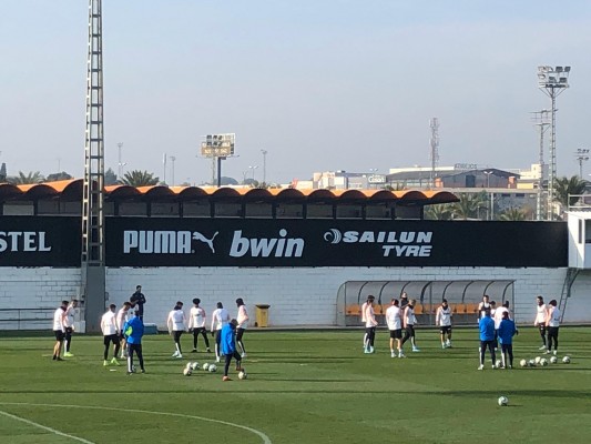 Maxi y Gameiro, cañones contra los 'armeros'