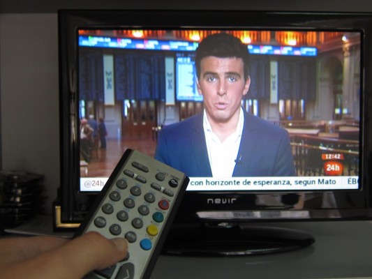 Los valencianos dedicaron casi cinco horas a ver la televisión al día en 2019