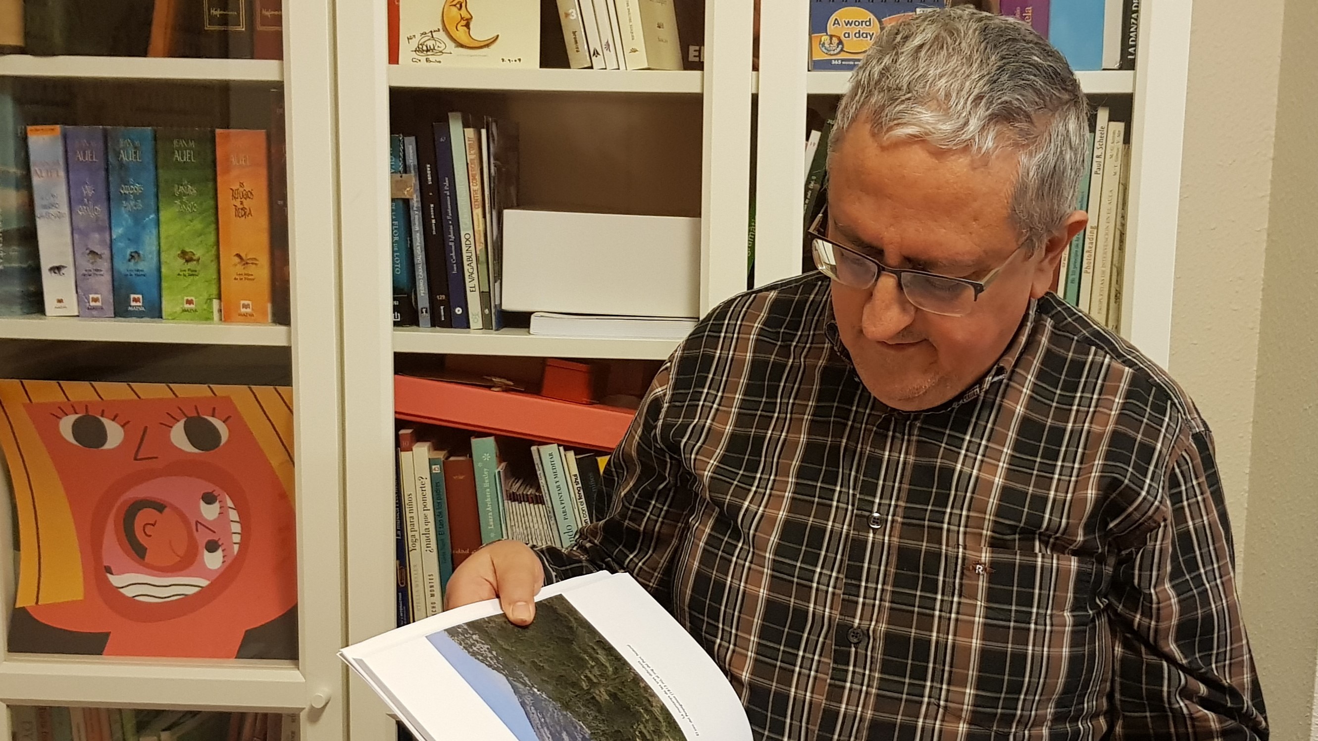 'Un país d'històries': cinquanta faules modernes per tal de conéixer i estimar la terreta