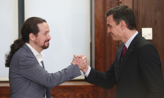 Sánchez e Iglesias se comprometen a reformar la financiación pero sin fecha fija