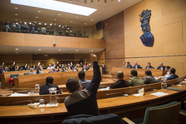La Diputación de Valencia aprueba su presupuesto de 530 millones, un 9% más que el año anterior
