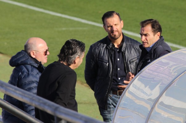 Ramírez y el resto de la comisión deportiva sigue de cerca la vuelta al trabajo del Hércules