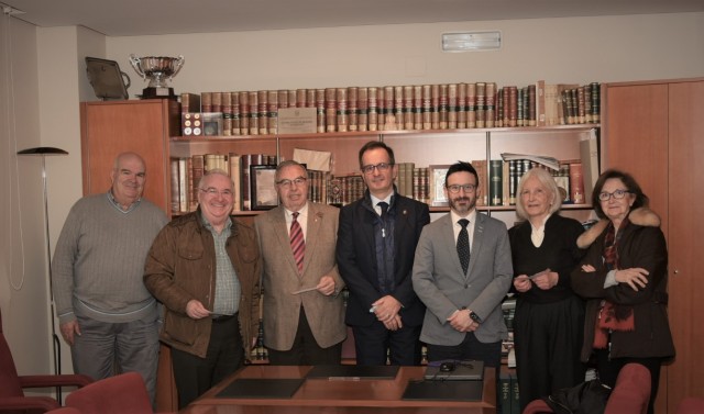 Los abogados de Castellón entregan a asociaciones benéficas el 0,7% de su presupuesto colegial
