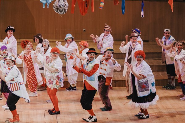 Payasospital celebra su 20 aniversario con el teatro musical 'Veinte de fiesta'