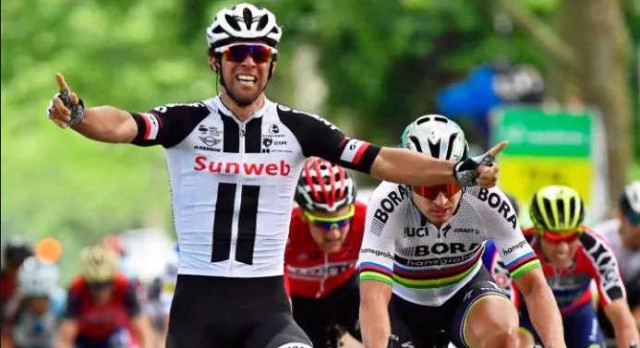 Matthews suma su segundo triunfo y Froome sigue líder
