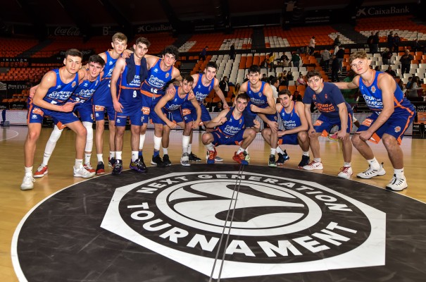 Valencia Basket termina el ANGT tercero tras ganar al Barça