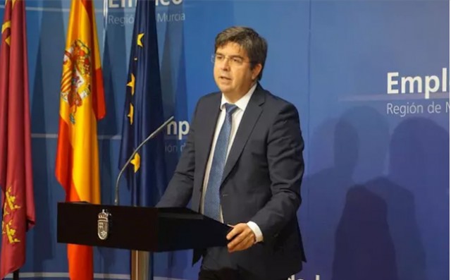 El SEF programa 490 cursos para unos 7.500 alumnos