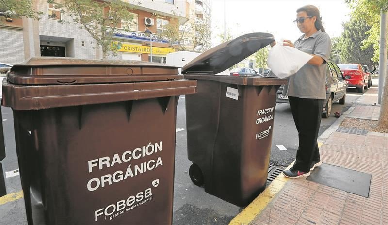 L'Ajuntament d'Alcalà-Alcossebre anima amb un vídeo a l'ús del contenidor marró
