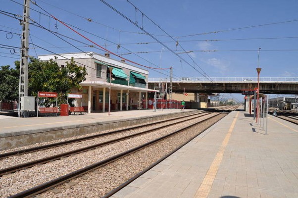 Valencia Fuente de San Luis tendrá un tercer carril para el Corredor Mediterráneo
