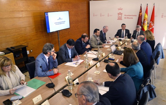 Casi 5.000 familias murcianas con pocos recursos han pagado sólo 5 euros al mes por el agua este año