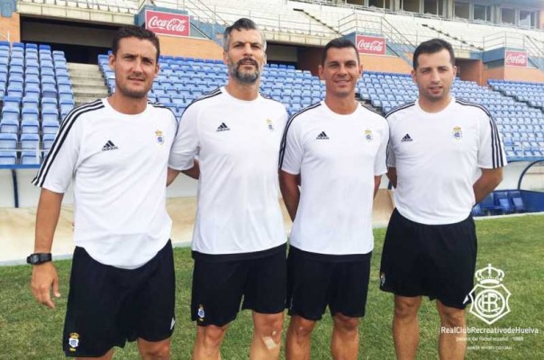 Casquero incorpora al hermano de Negredo al cuerpo técnico del Recreativo