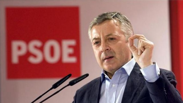 El exministro Jose Blanco revitaliza sus contactos con el socialismo valenciano