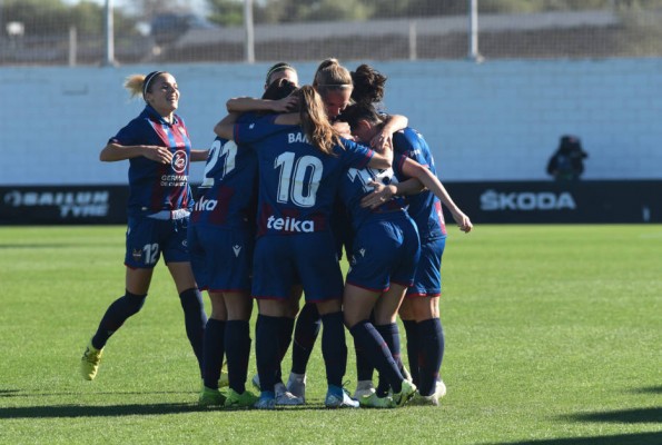 El Levante persigue ante el colista la quinta victoria seguida
