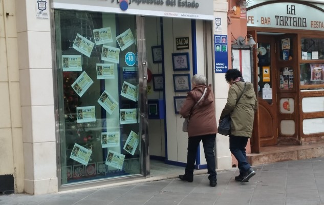 Cada murciano ha gastado 65,51 euros en la Lotería de Navidad, 2,97 euros menos que la media 