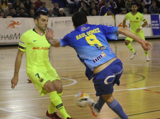 El Peñíscola cierra la primera vuelta y despide el 2019 con la visita del Barça