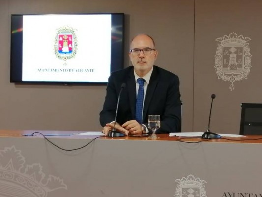 PP y Cs anuncian el primer acuerdo para limitar el ruido en el Centro y el Casco Antiguo con una ZAS