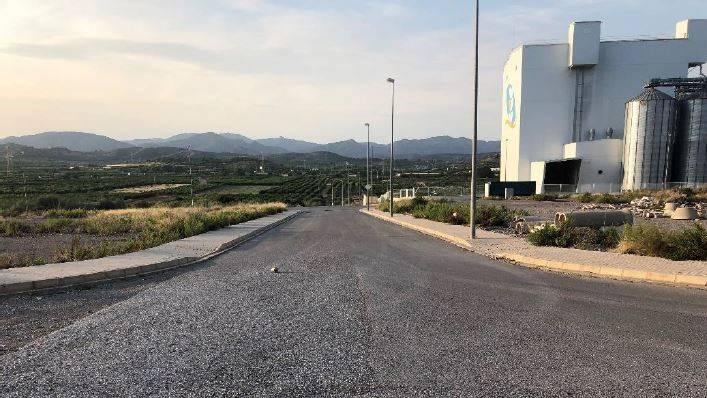 Eiffage Energía asumirá las obras de mejora de los polígonos industriales de Almenara