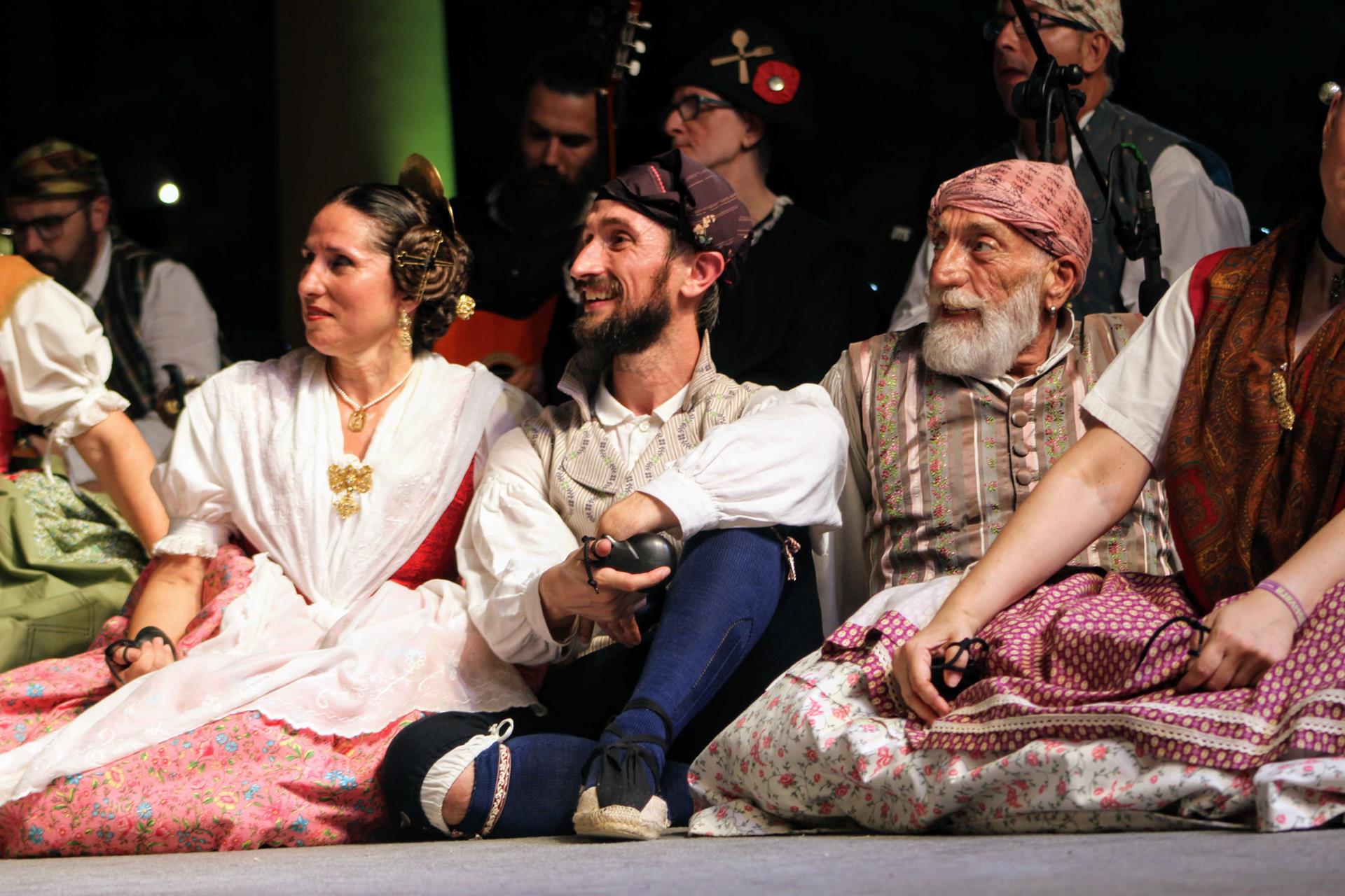 Las danzas populares valencianas suben al Principal con el 'Ball de Torrent'