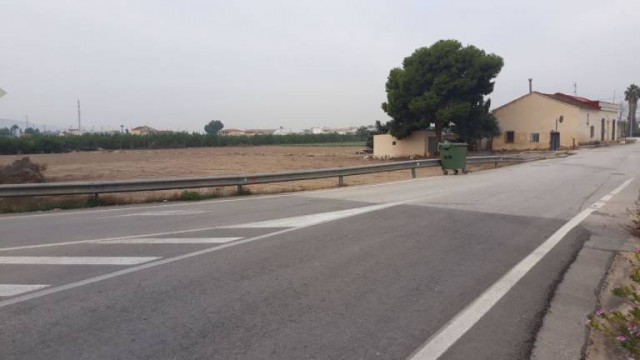 Dos nuevas firmas de estaciones de servicio llegan a Orihuela en apenas una semana