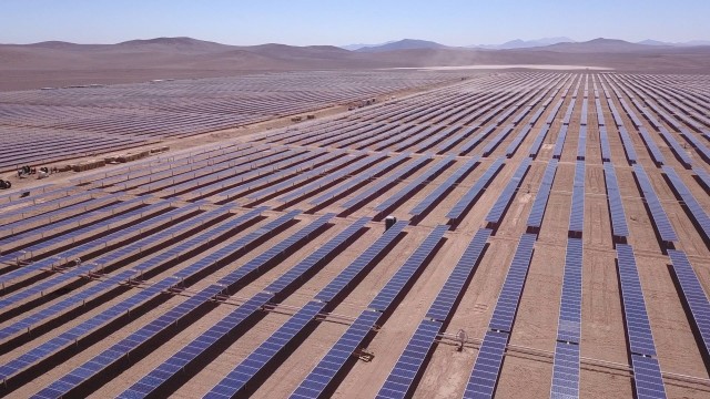 Acciona se refuerza (y mucho) en Chile en las energías renovables 