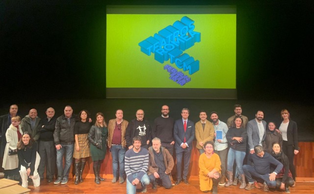 Romea y Teatro Circo: un centenar de espectáculos y precios hasta un 25% más baratos