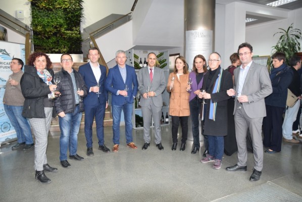 La bodega de la UPCT se amplía con sus nuevas cosechas de vino blanco y vino dulce