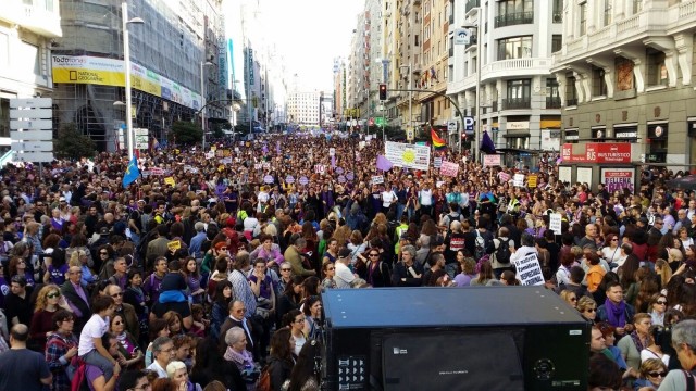 Compromís pide un cambio de la Ley de Violencia de Género para reconocer a todas las víctimas