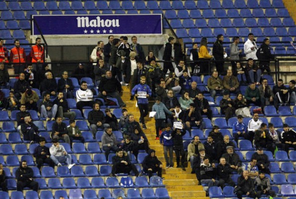 El Hércules rectifica y no hará pagar a los abonados en la Copa
