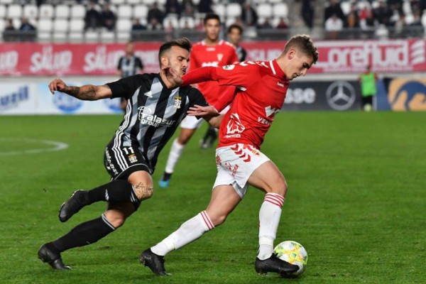 El Real Murcia-Racing y el Cartagena-Leioa abren la semana copera en la Región este martes en casa