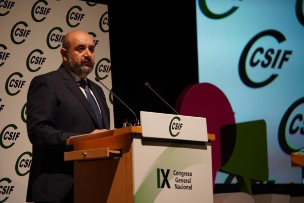 CSIF entrega mañana a Moncloa un informe jurídico para aplicar la subida salarial a funcionarios en enero