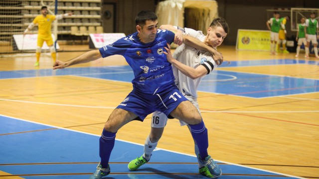 El Bisontes Castellón sucumbe ante el Santiago de penalti y a falta de seis segundos para el final