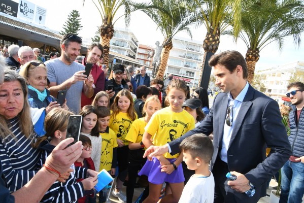Xàbia muestra su cariño y admiración a David Ferrer tras su retirada del tenis profesional
