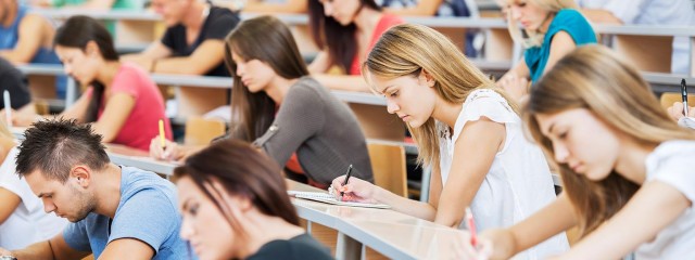 L’educació en quarantena, material sensible