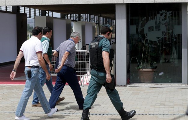 La Fiscalía pide prisión provisional sin fianza para Ángel María Villar y su hijo