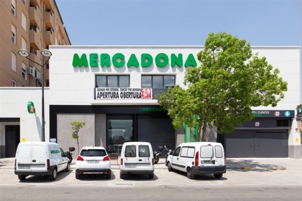 Mercadona inaugura su modelo de tienda eficiente en la ciudad